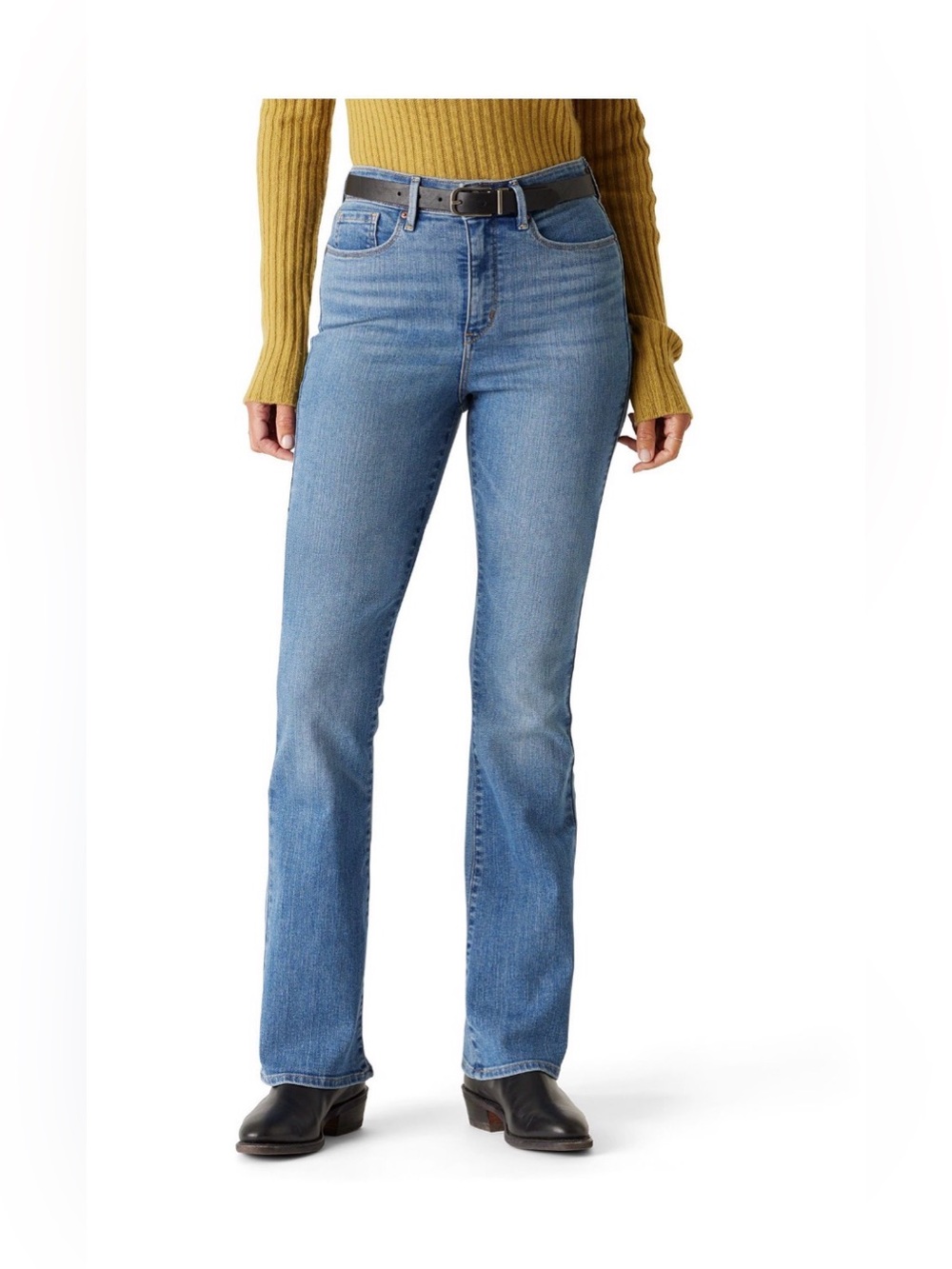 BNWT Levi's Light Blue High Rise Flare Jeans